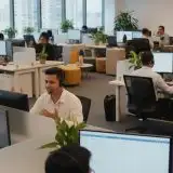 Numerazione a tre cifre per i call center dal 2026