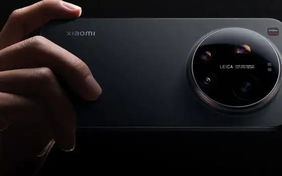 Xiaomi 17 Ultra: fotocamere Leica con zoom meccanico