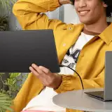 Questo monitor portatile 14