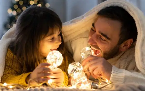 Engie abbatte i costi di luce e gas a Natale: ecco le nuove tariffe