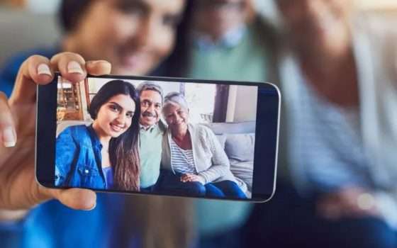 Foto su Facebook, i truffatori le usano per finti rapimenti