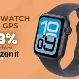 Apple Watch SE 3 GPS scontato su Amazon, al polso è l'accessorio RE