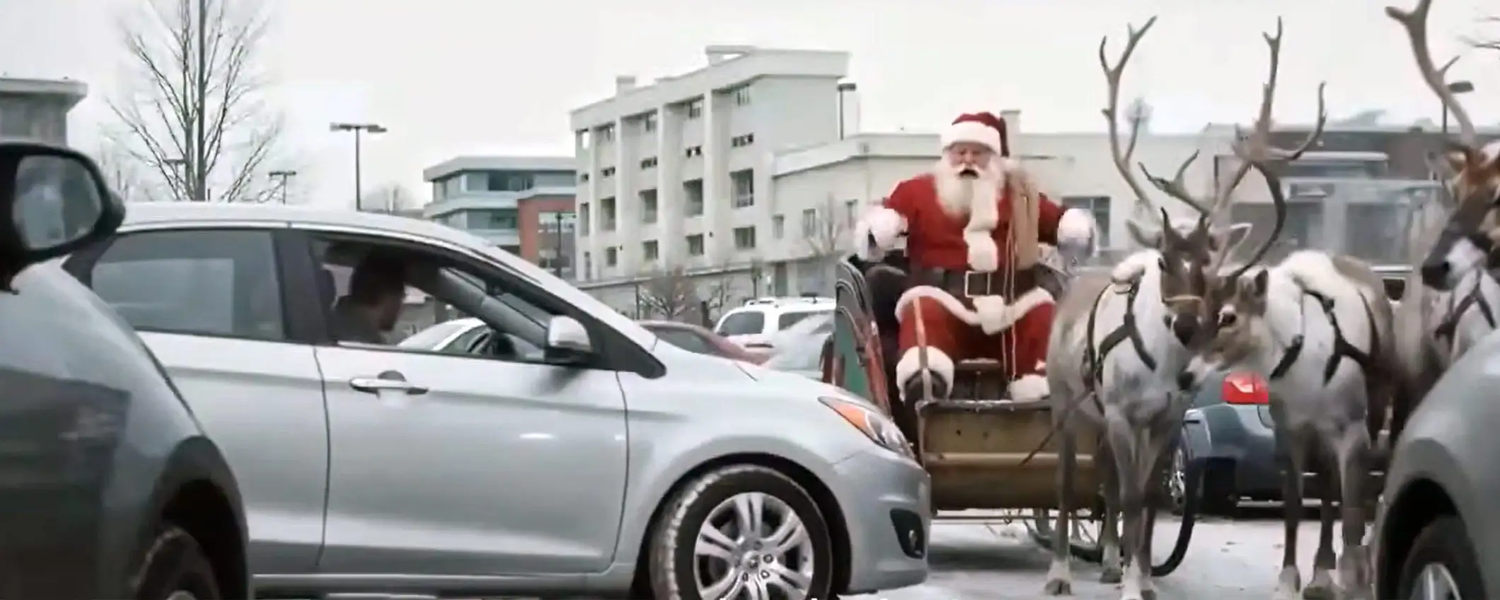 Il disastroso spot AI di McDonald's per Natale (ora offline)