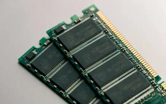 RAM e SSD alle stelle: prezzi folli nel 2026