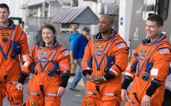 Artemis II: viaggio verso la Luna tra un mese?