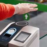 Chiusi tutti i negozi Amazon Go e Amazon Fresh