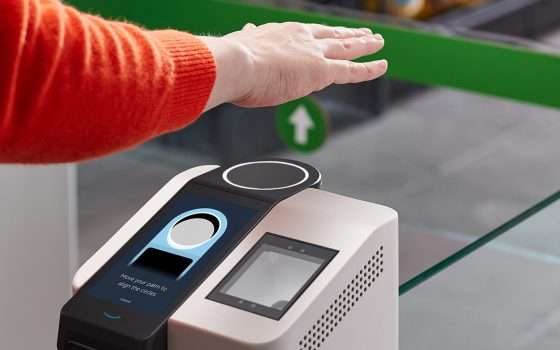 Chiusi tutti i negozi Amazon Go e Amazon Fresh