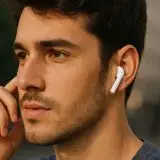 OpenAI lancia gli auricolari AI con design unico, cosa sappiamo