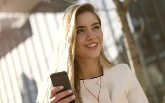 Tanti Giga in 5G con un costo ridotto al minimo: Kena è l'operatore da scegliere