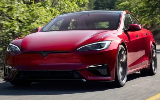 Fine di un'era: Tesla dice addio a Model S e X