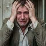 La truffa Truman Show che usa l'AI per costruire una realtà finta