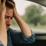 Bug su Android Auto: Gemini Live si blocca e parla da solo