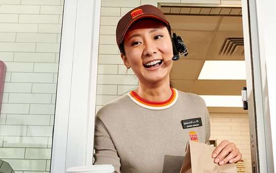 Burger King usa l'AI per insegnare la gentilezza allo staff