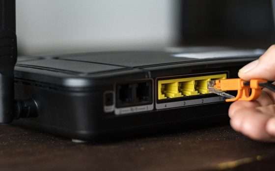 Stai ancora pagando l'ADSL? Sei tra i pochi, non conviene più