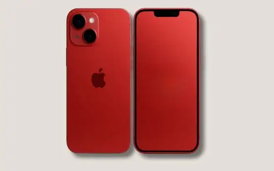 iPhone 18 Pro rosso? Apple testa il nuovo colore premium