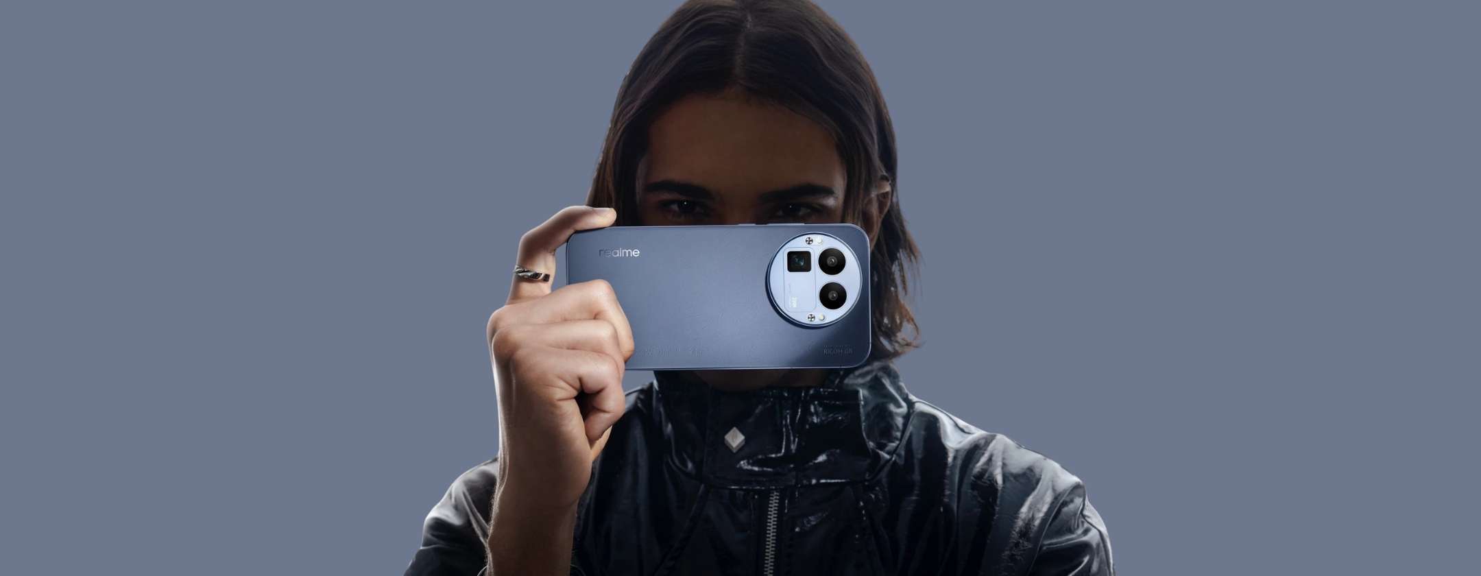 realme-gt-8-pro-batteria-infinita-da-7000mah-e-foto-professionali