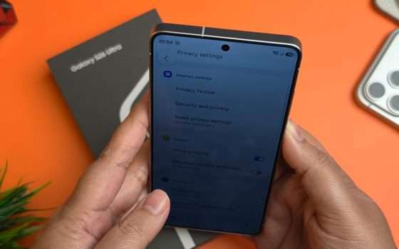 Galaxy S26 Ultra, spunta il Privacy Display prima del lancio