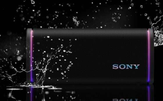 Sony ULT FIELD 5: speaker Bluetooth portatile con tracolla, IP67 e 25h di audio