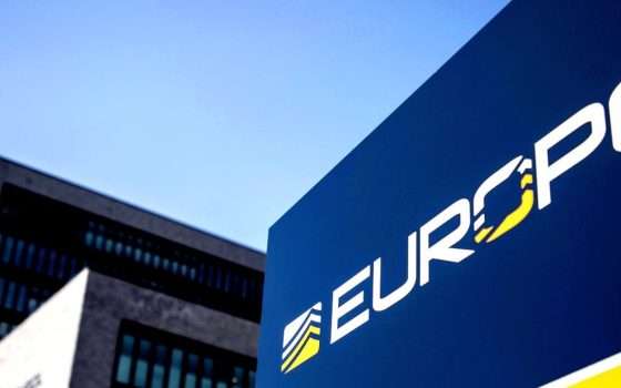 Operation Alice: chiusi oltre 373.000 siti nel dark web