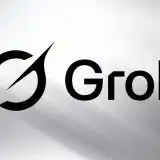 Grok trasforma foto scolastiche in materiale esplicito: causa contro xAI