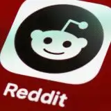 Reddit potrebbe chiedere la verifica dell'identità per scovare i bot