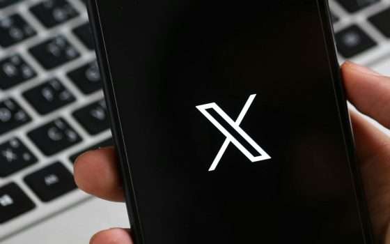 X corre ai ripari sulla spunta blu dopo la sanzione europea