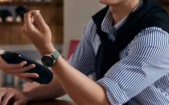 Xiaomi Watch 5: gesture EMC, Gemini e Wear OS 6