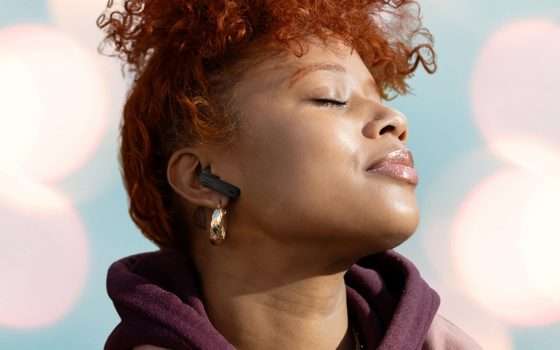 Audio senza rivali e prezzo shock per gli auricolari wireless JBL Wave Flex