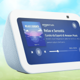 Echo Show 5 aggiunge lo schermo a Amazon Alexa: scontato del 41% è TOP