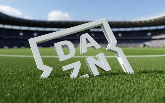 DAZN alza i prezzi, fino a 71,99 euro/mese: calcio sempre più caro