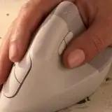 Fatica zero, grande precisione: mouse wireless verticale Logitech Lift al 39%