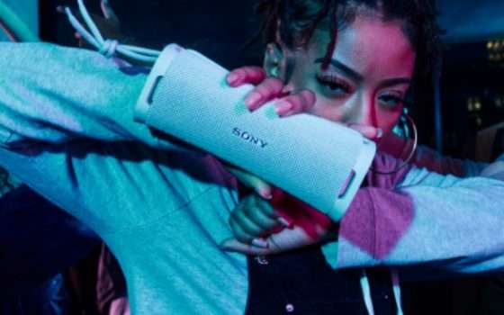 Goditi la musica ovunque con lo speaker Bluetooth portatile Sony ULT FIELD 1