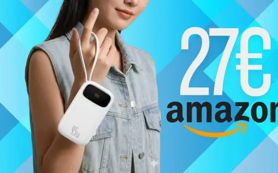 Power Bank da 45W con 2 cavi integrati e capacità da 20000mAh (27€)