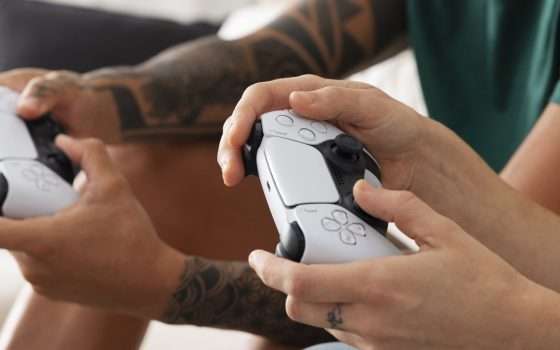 PS5 aumenta di 100 euro: come cambiano i prezzi ufficiali Sony