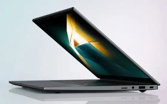 Samsung Galaxy Book4 al minimo storico: è primavera su Amazon