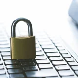 Con 1,59€ al mese hai antivirus, VPN e adblock: la promo di TotalAV