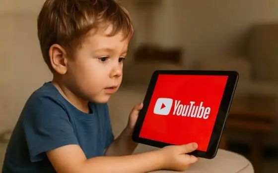 Video AI su YouTube insegnano a fare cose pericolose ai bambini