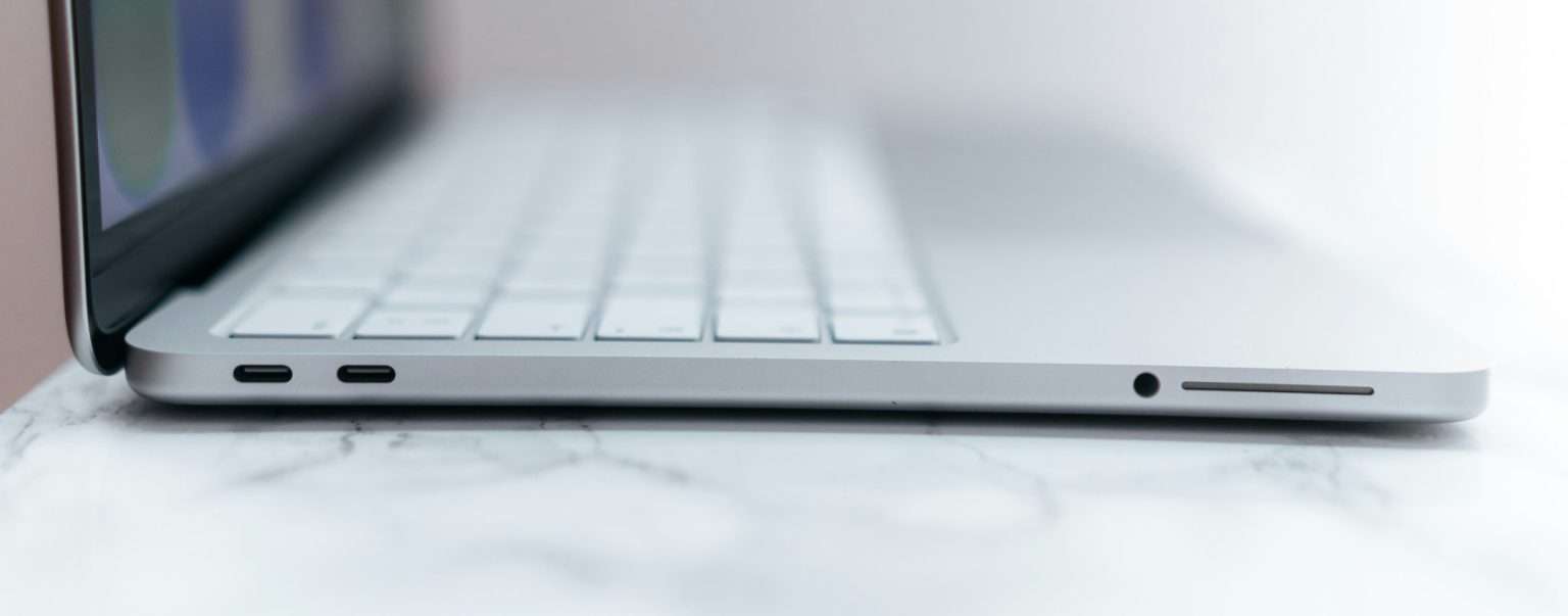Anteprima: Caricabatteria USB-C obbligatorio anche per i notebook