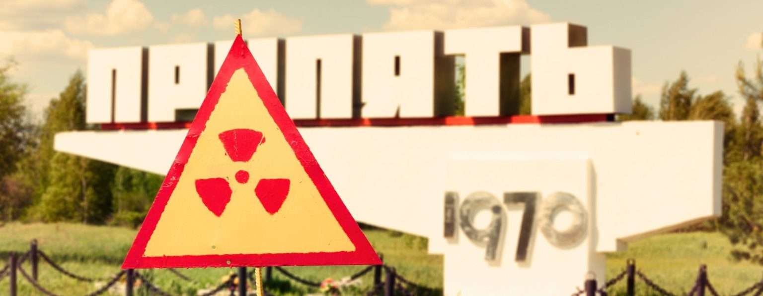 Anteprima: Allarme da Chernobyl: la copertura del reattore sta crollando