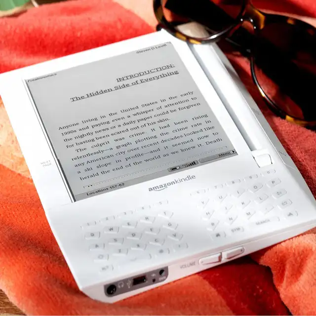 La prima generazione dell'eBook reader Kindle