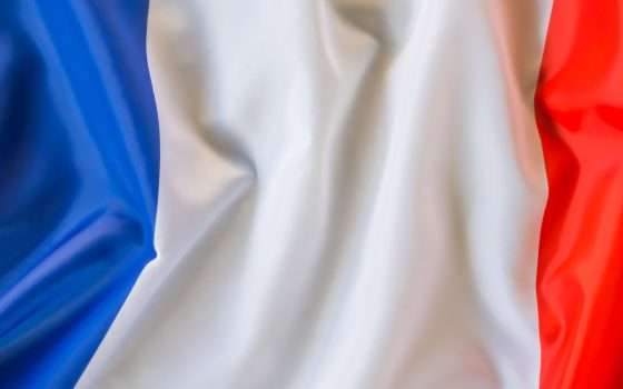 Passaporti e patenti a rischio: maxi furto di dati in Francia