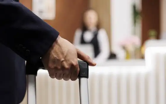 Privacy: gli albergatori devono distruggere i documenti degli ospiti
