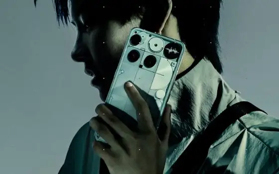 Nothing Phone (3) crolla su Amazon a un prezzo fuori di testa (-254€)