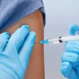 Un ospedale riutilizza le siringhe: centinaia di bambini infetti con HIV