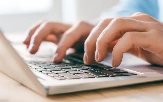 Creare un sito web con l'AI: con IONOS è gratis per un anno