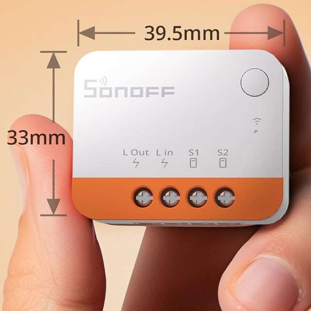 Le dimensioni dell'interruttore intelligente SONOFF Zigbee Smart Switch