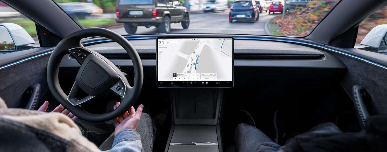 Anteprima: C’è il primo via libera per la guida automatica di Tesla in Europa