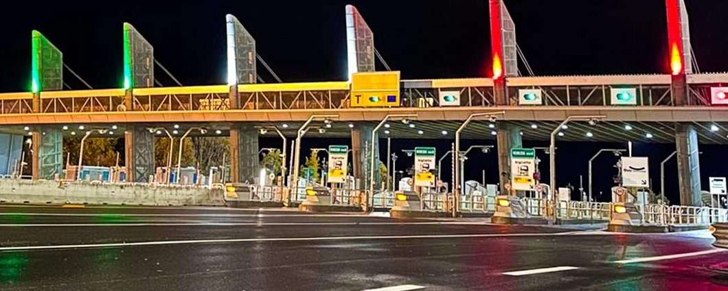 Pedaggio autostradale: nuova truffa tramite WhatsApp