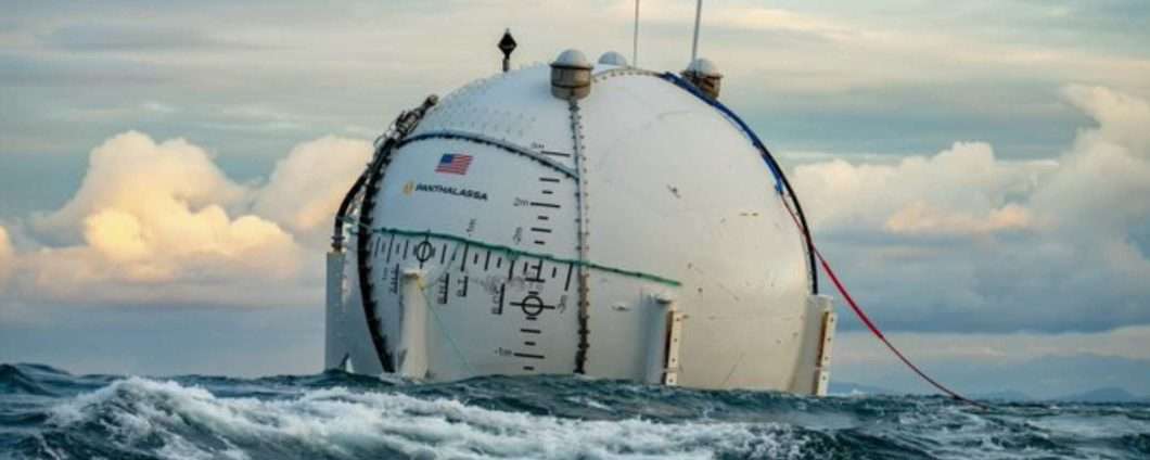 Data center AI nel mare alimentati dalle onde, il progetto folle