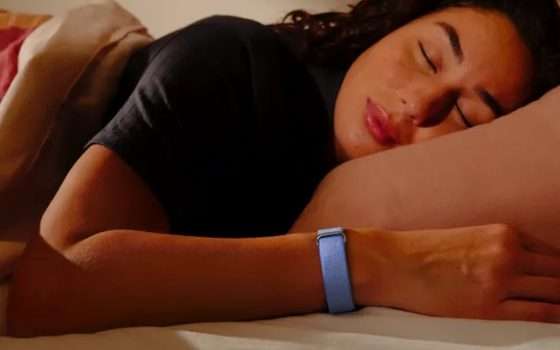 Google annuncia Fitbit Air con la nuova app Health
